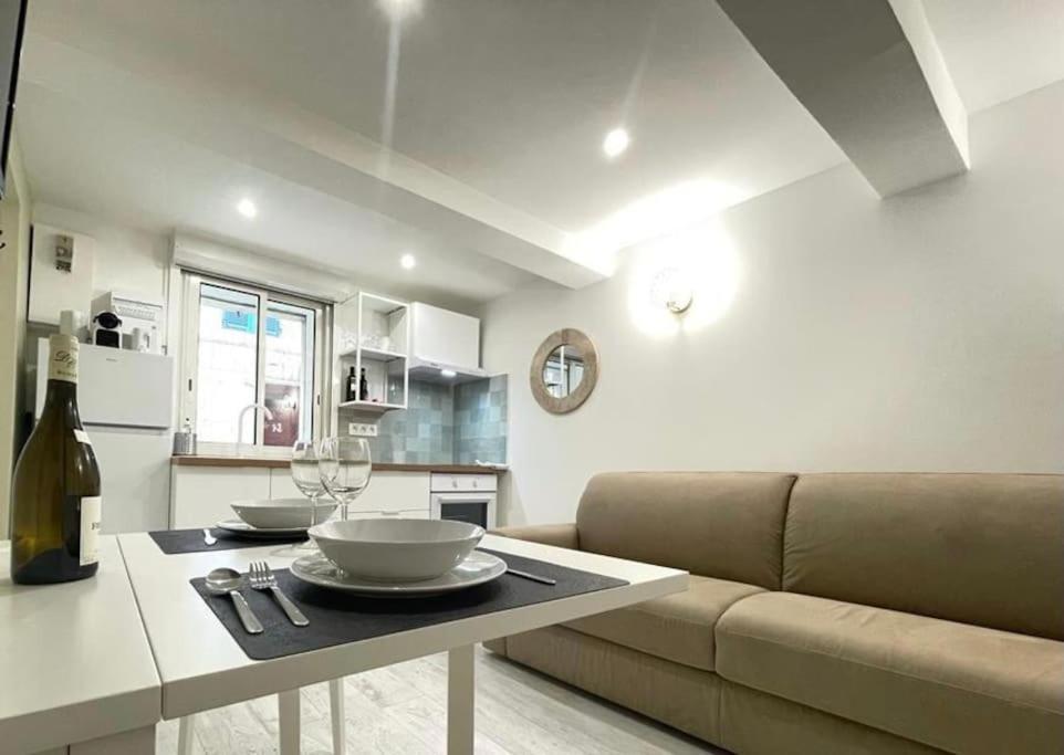 Chez Antho Studio -Studio Cosy Au Coeur Du Panier Vieux Port Apartment Марсилия Екстериор снимка
